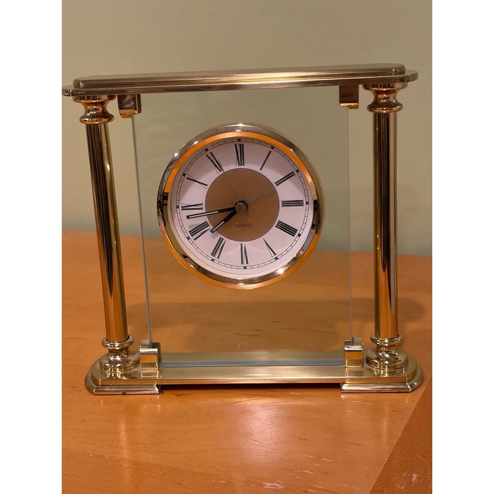 Vintage Gold Tone Floating Glass Mantel Clock Quartz Roman Numeral Desk Clock